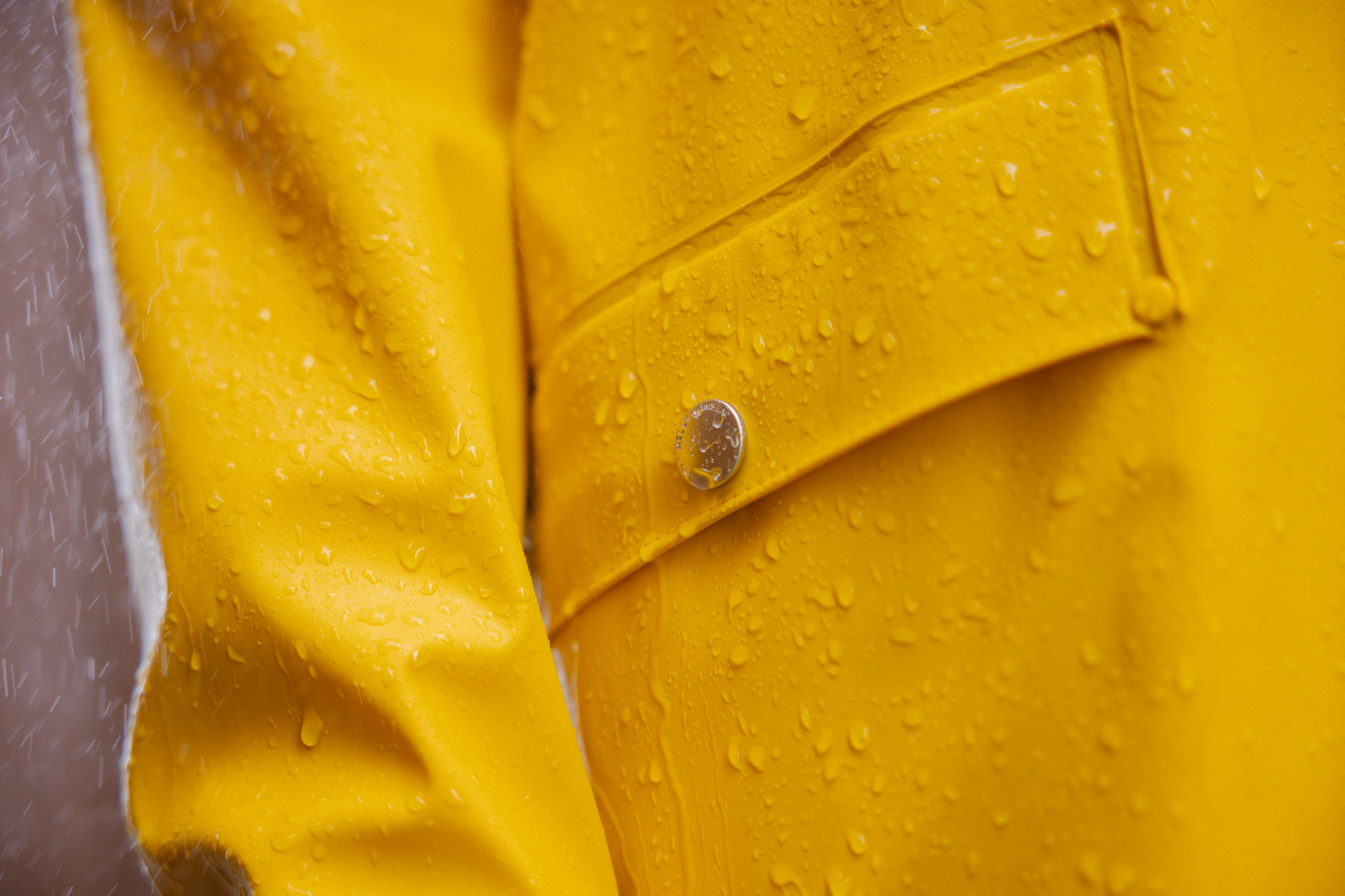 W MOSS RAIN COAT, Essential Yellow